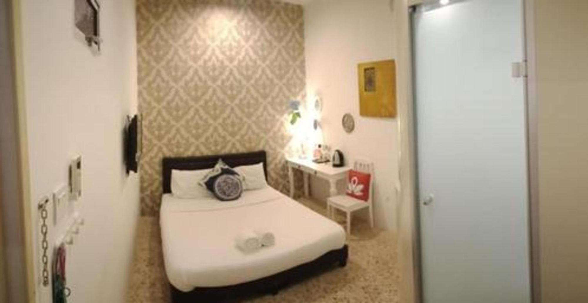 Oyo 91068 Elephant House Boutique Hotel Hotel George Town
